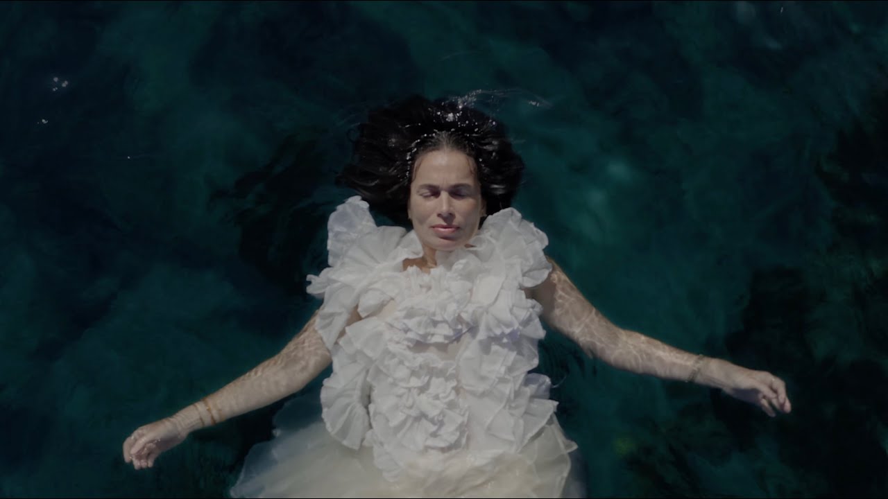 Yael Naim &mdash; Dream (Official Music Video)