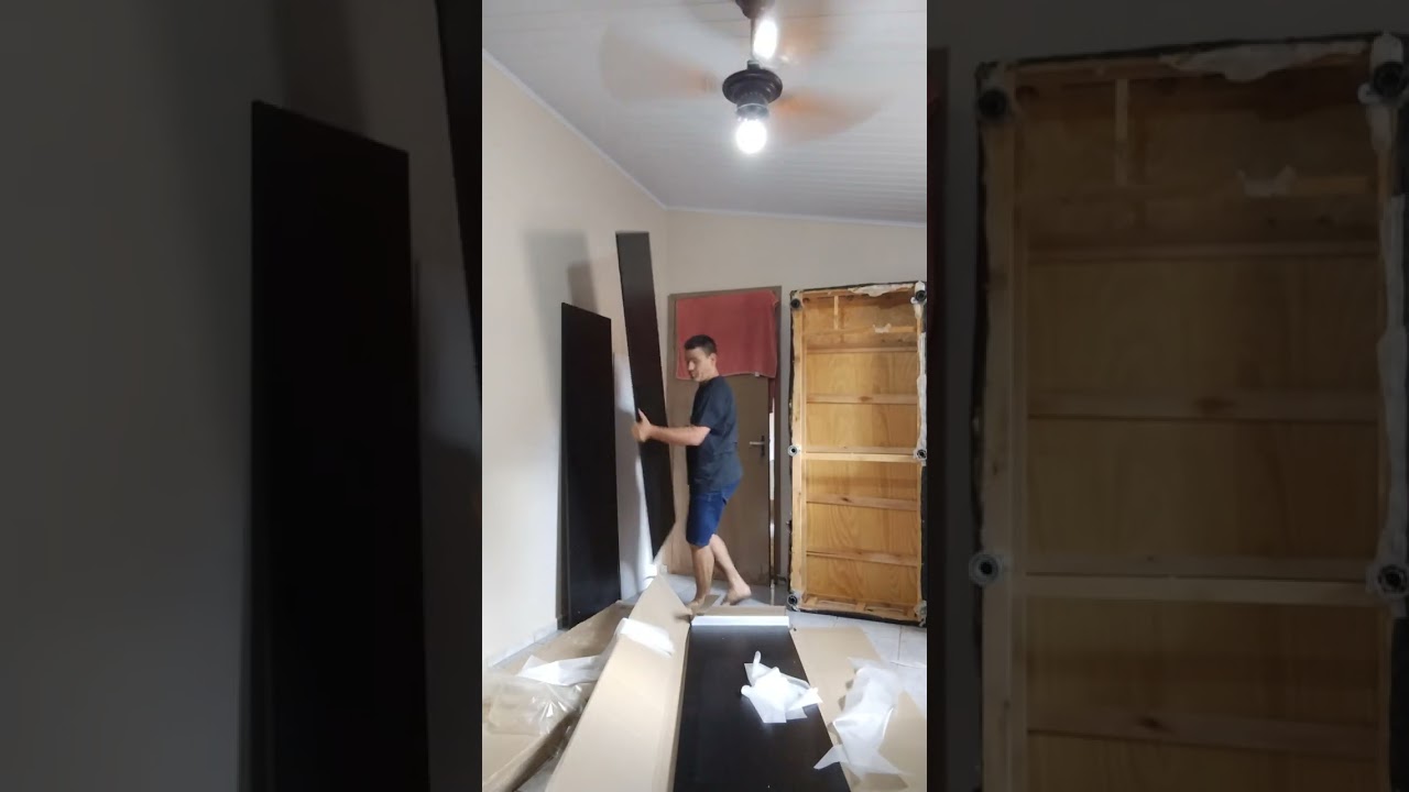 Guarda-Roupa Casal Madesa Mônaco 3 Portas de Correr com Espelho Preto