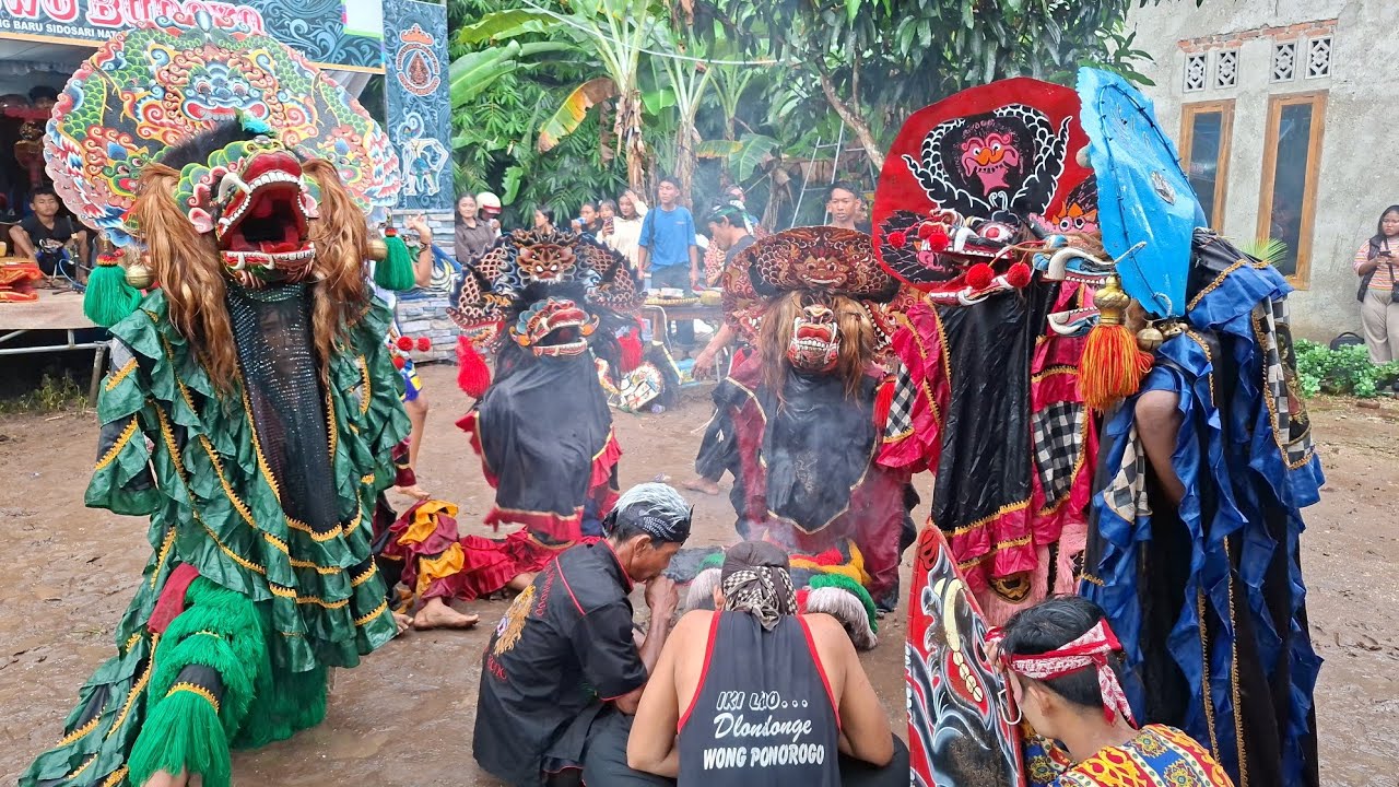 RAMPAK BARONG LANJUT MBEKESAN JARANAN SISWO BUDOYO