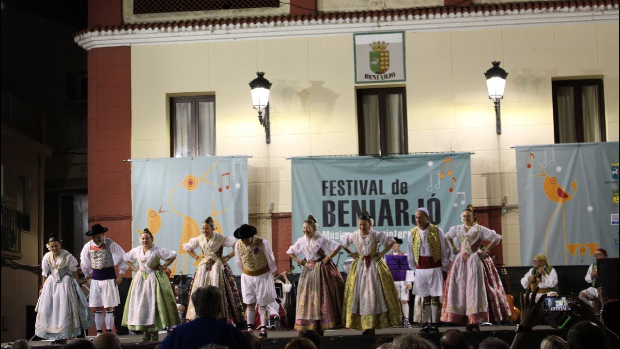 Danses Trapig, Festival de Música i Dansa Internacional | Plaça d'Ausiàs March, 23:00h | BeniarjóTV