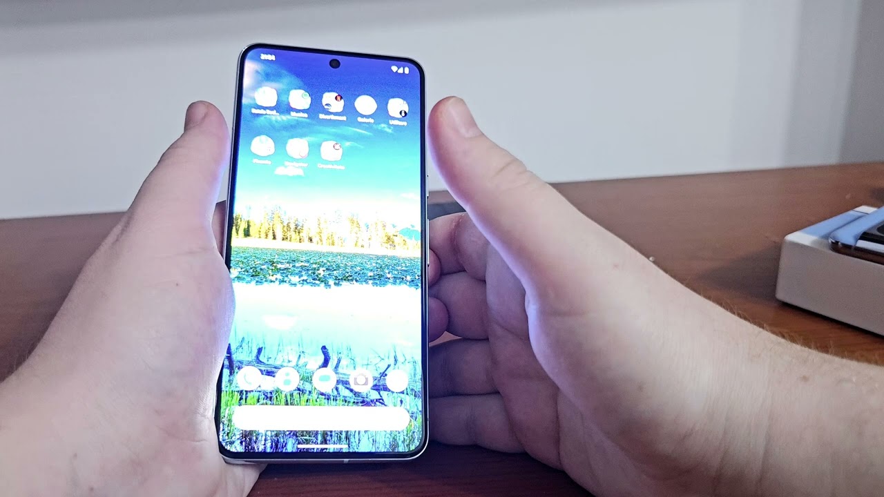 ia mai dat o șansă lui Google Pixel 8 Pro