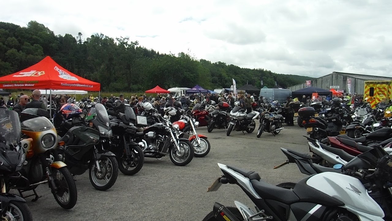 Llandovery Motorbike Weekend 2022 Sunday visit on BSA 650 A65 for look around and a chat with 'Jez'!