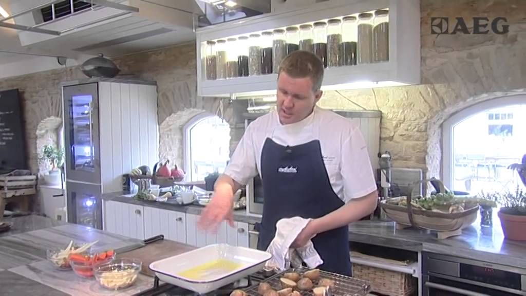 Roast potatoes - Cook with AEG