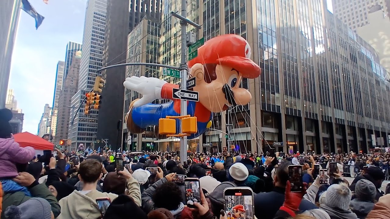 99th Macy's Thanksgiving Day Parade | NYC