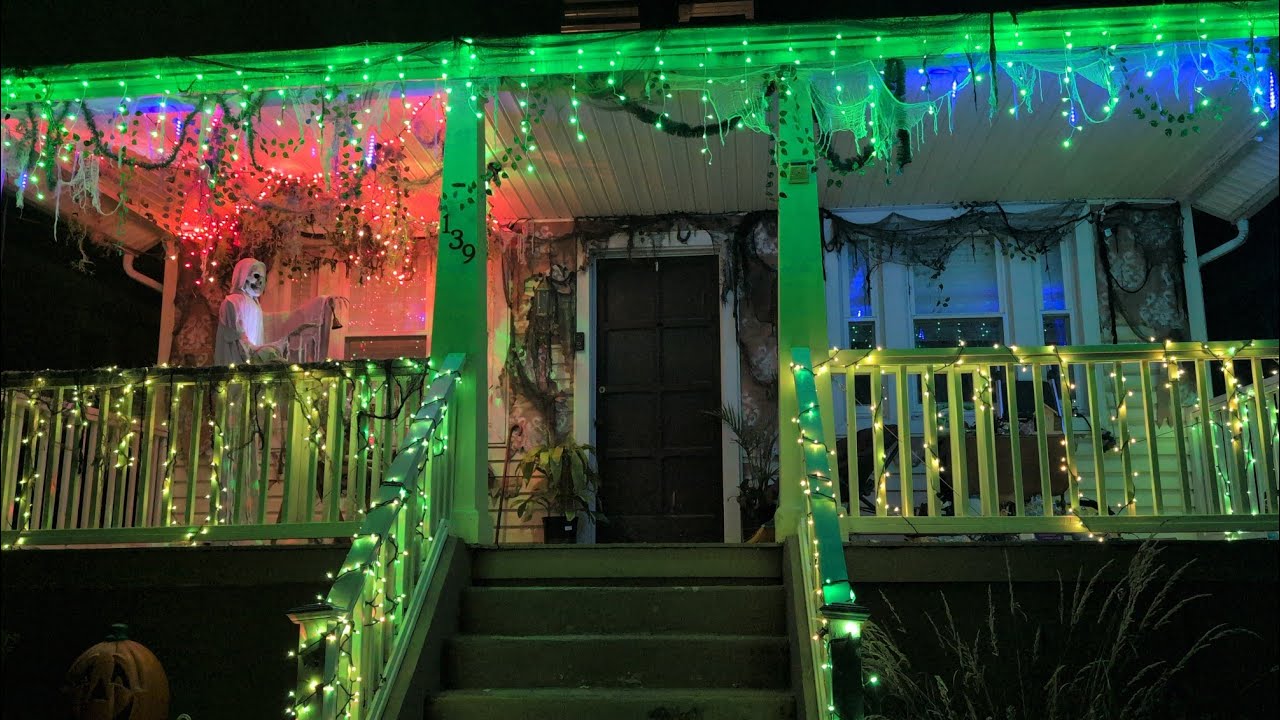 2025 halloween display setup no. 3 (the one with a lot of christmas lights)