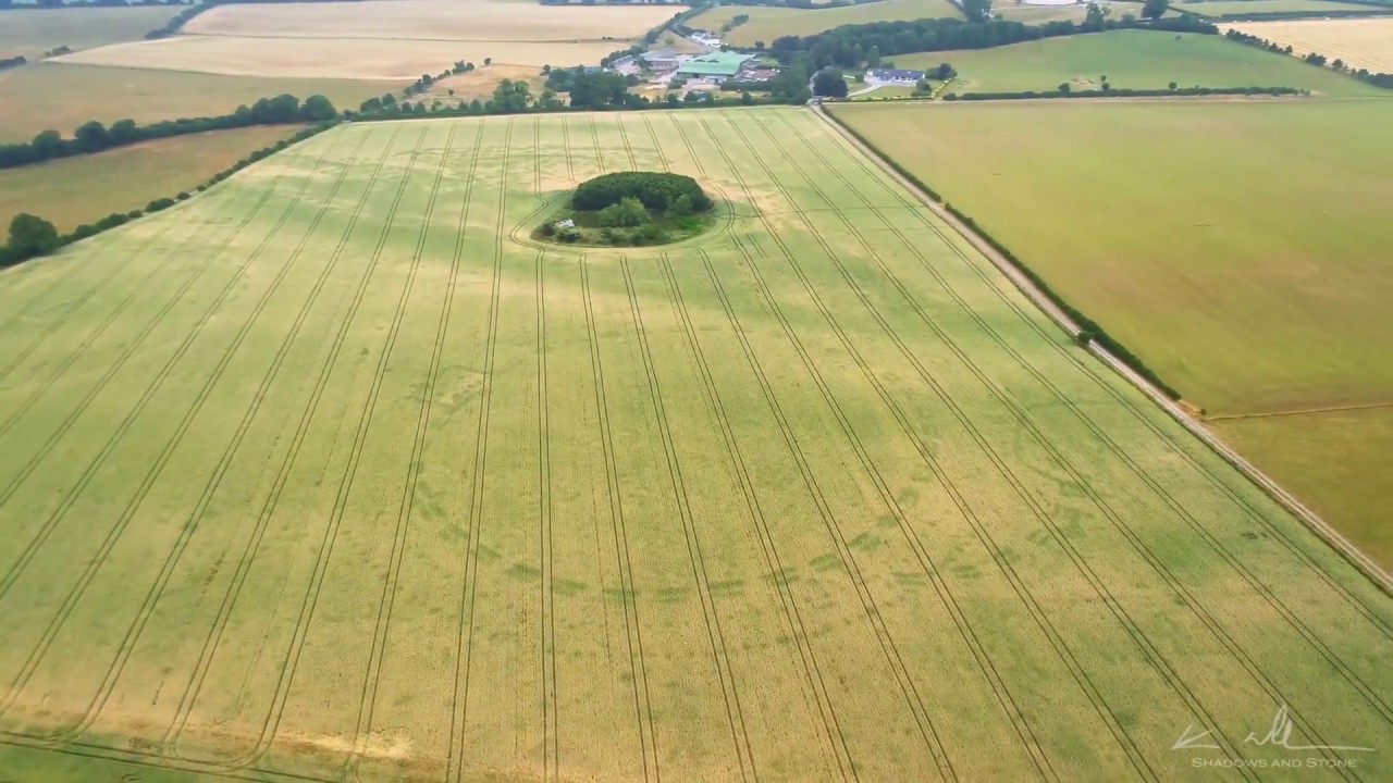 New henge discoveries at Newgrange in the Boyne Valley - 10th July 2018