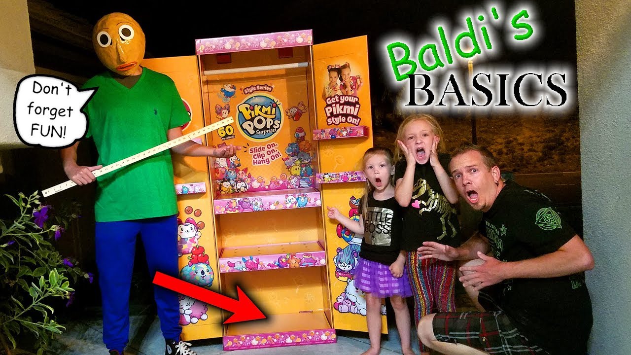 Baldi's Basics in the Dark!!! Pikmi Pops Toy Scavenger Hunt! He Found Our Pikmi Pop Box!