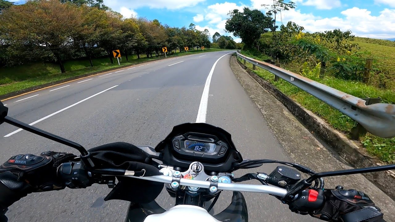 🔥Prueba de velocidad DR160x 🚀 ¿ Igual que la V-STROM 160?