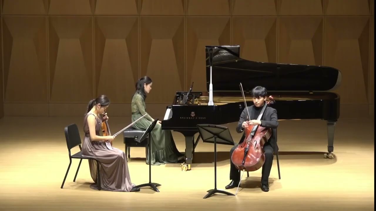 트리오 솔렌 Trio Solenne (Vn. 노예리, Vc. 김혜인, Pf. 노예나) - F. Mendelssohn Piano Trio No.2 in C minor, Op.66