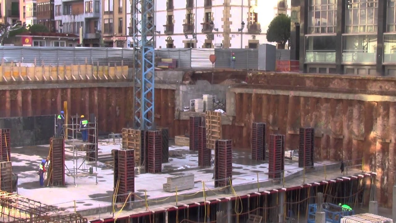 CONSTRUCCIÓN 2ª FASE PARKING SUBTERRÁNEO Y PEATONALIZACIÓN PLAZA MARIANO GRANADOS (Soria, España)