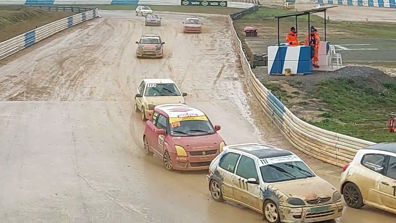 Fol'car 2025 de Mayenne (53).  (Vidéo longue, le dimanche).@B.Breteau YOUTUBE.