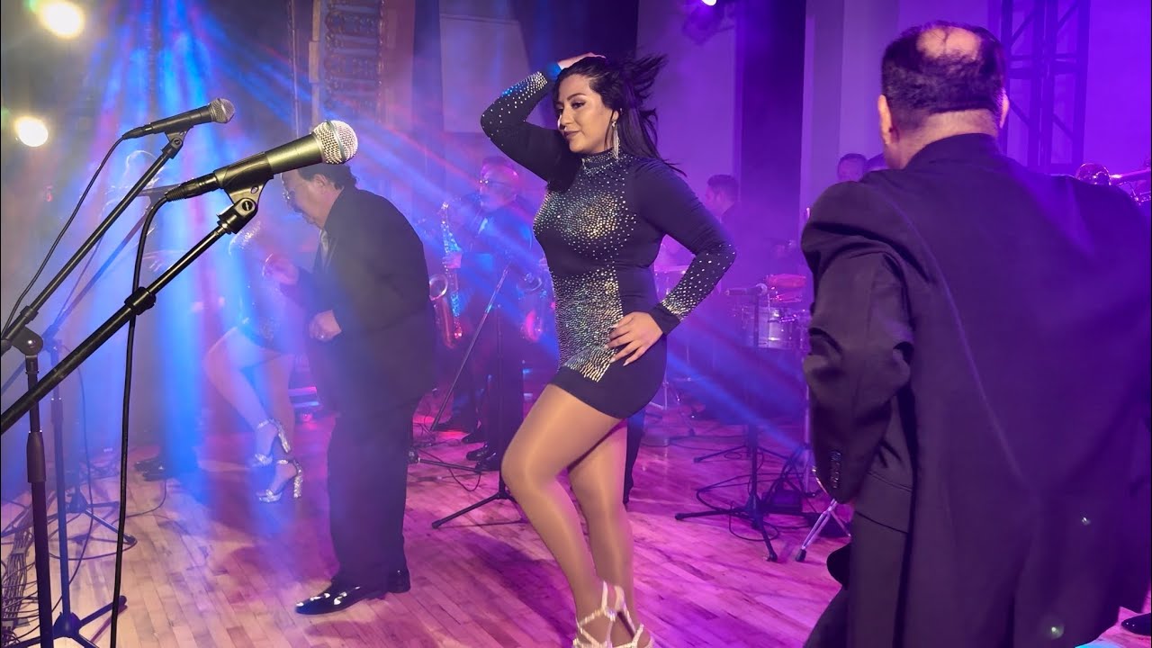 Cumbias para bailar toda la Noche - Orquesta San Vicente / La Fuerza Musical de Centro America