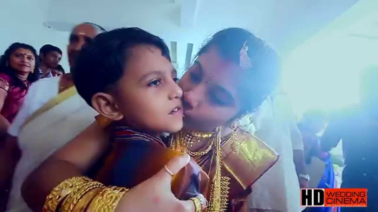 Classical Kerala Hindu Wedding Haritha + Sajin