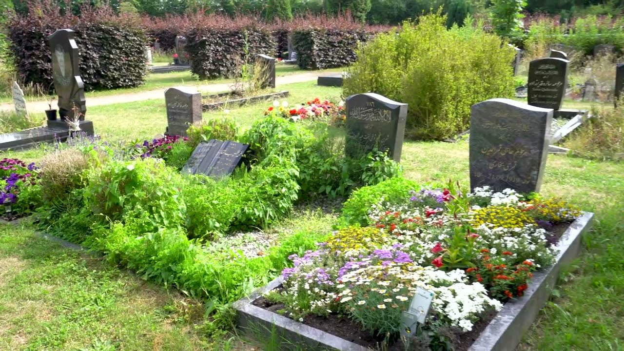 Muslimische Grabfelder auf dem Friedhof Öjendorf in Hamburg