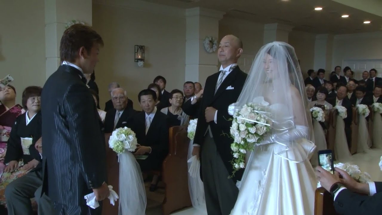 人前結婚式　入場～誓いの言葉　結婚式司会者　鈴木千春