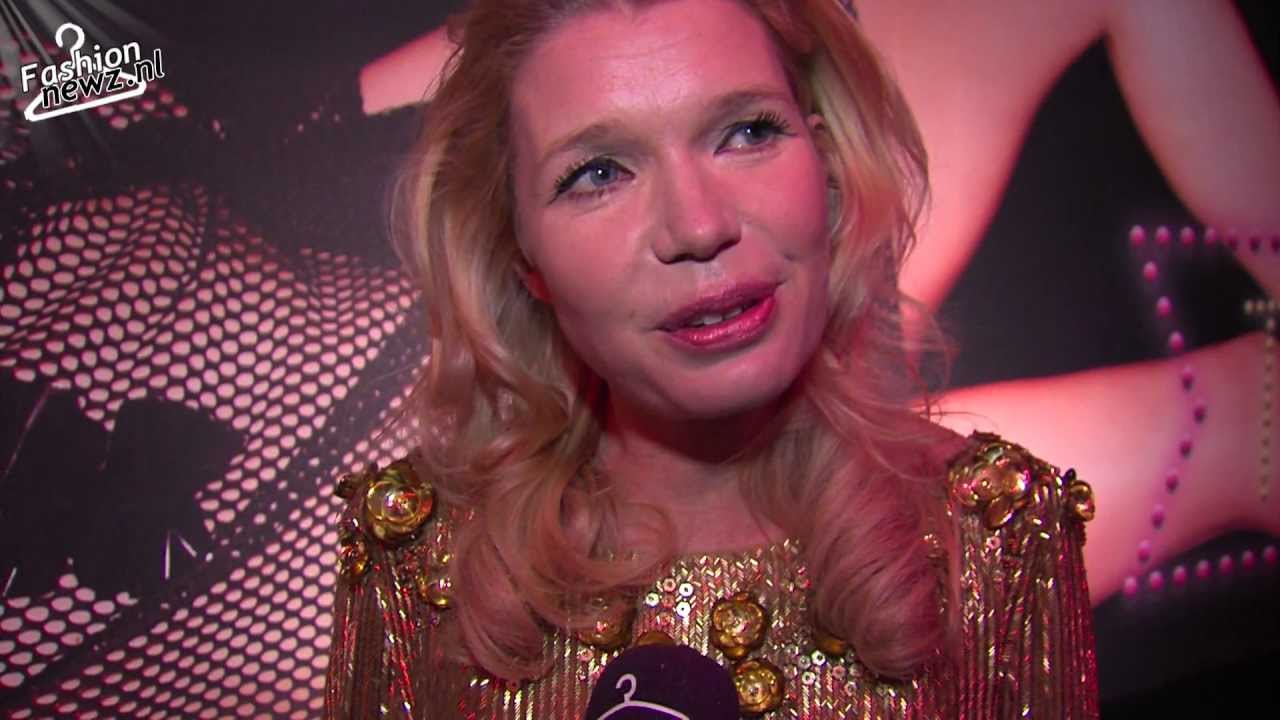 Tjitske Reidinga wint ELLE Personal Style Award 2013