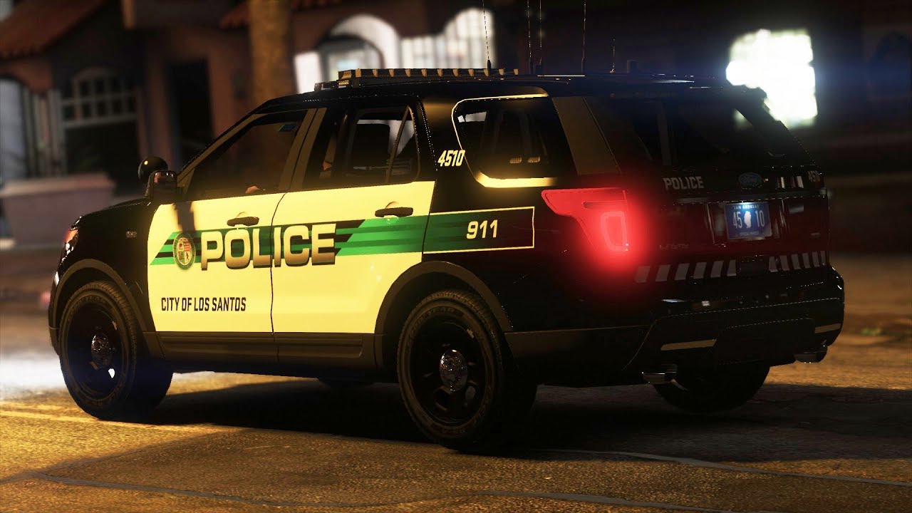LSPDFR - Day 872 - Gender Changing Driver