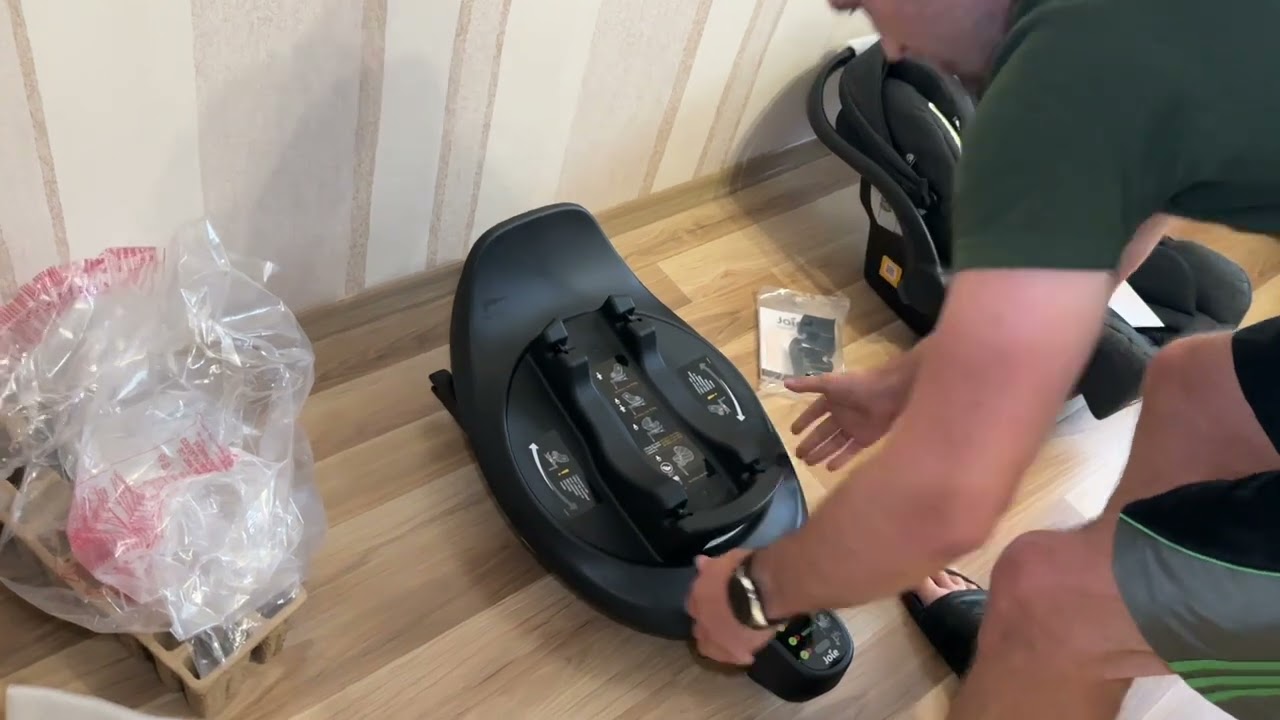 Joie I-Base Encore / i-Size spinning base for baby seat