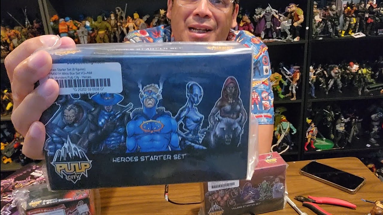 Распаковка ретро-наборов: стартовые наборы миниатюрной игры Pulp City. Thefrenchspy81, взрослый к...