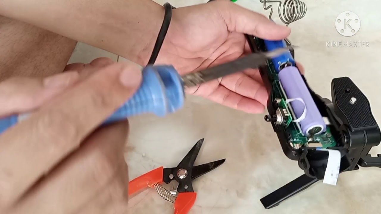 Service Gimbal / Srabilizer ZHIYUN SMOOTH 4  OK BERHASIL service sendiri. gampang dan mudah.