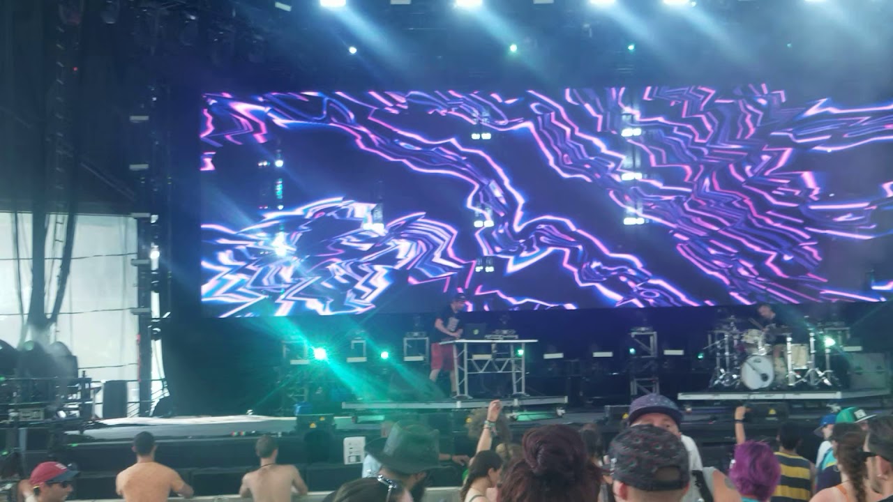 Unreleased - Manic Focus ft. Derek Vincent Smith @ Camp Bisco 2019