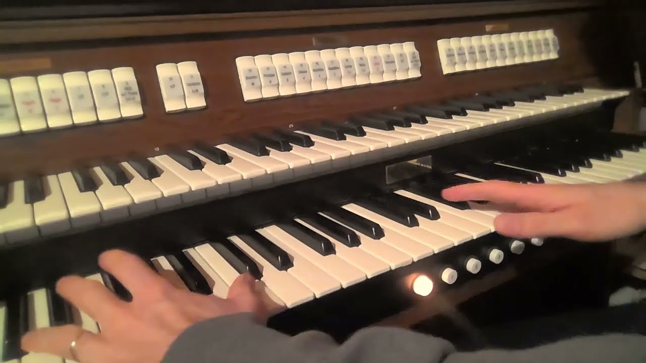 Episode 1 : conseils pour choisir ses jeux (sons) lorsqu'on anime une messe à l'orgue
