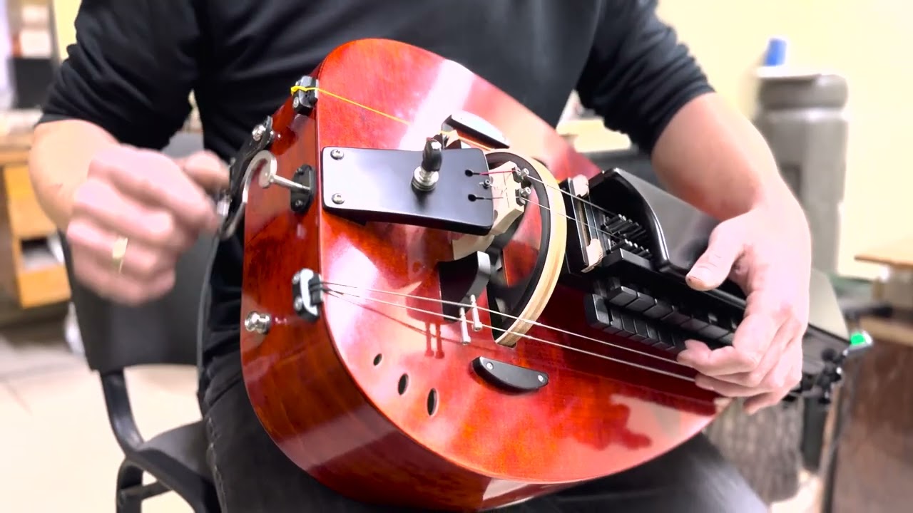 Hurdy Gurdy Saga Model with Trompette / Ukrainian Lira / Wooden Handmade Gurdy with Buzzing Bridge