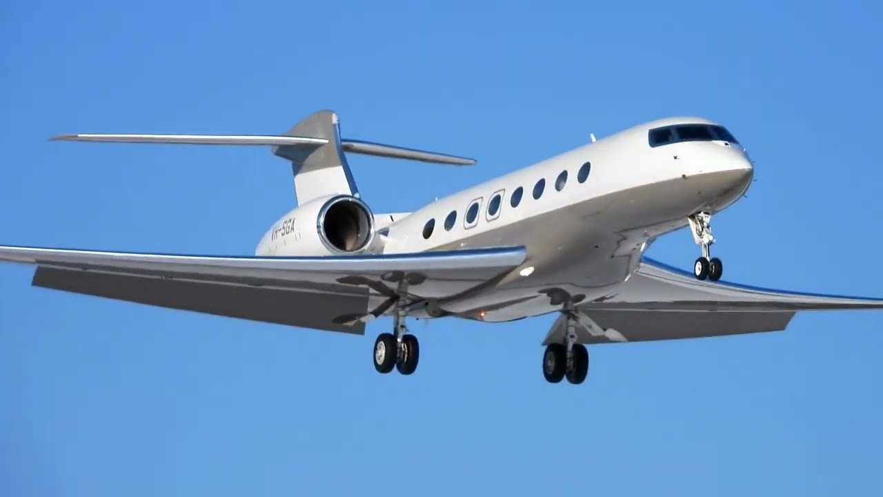 Gulfstream G650ER VH-SGA Landing at Bern Airport