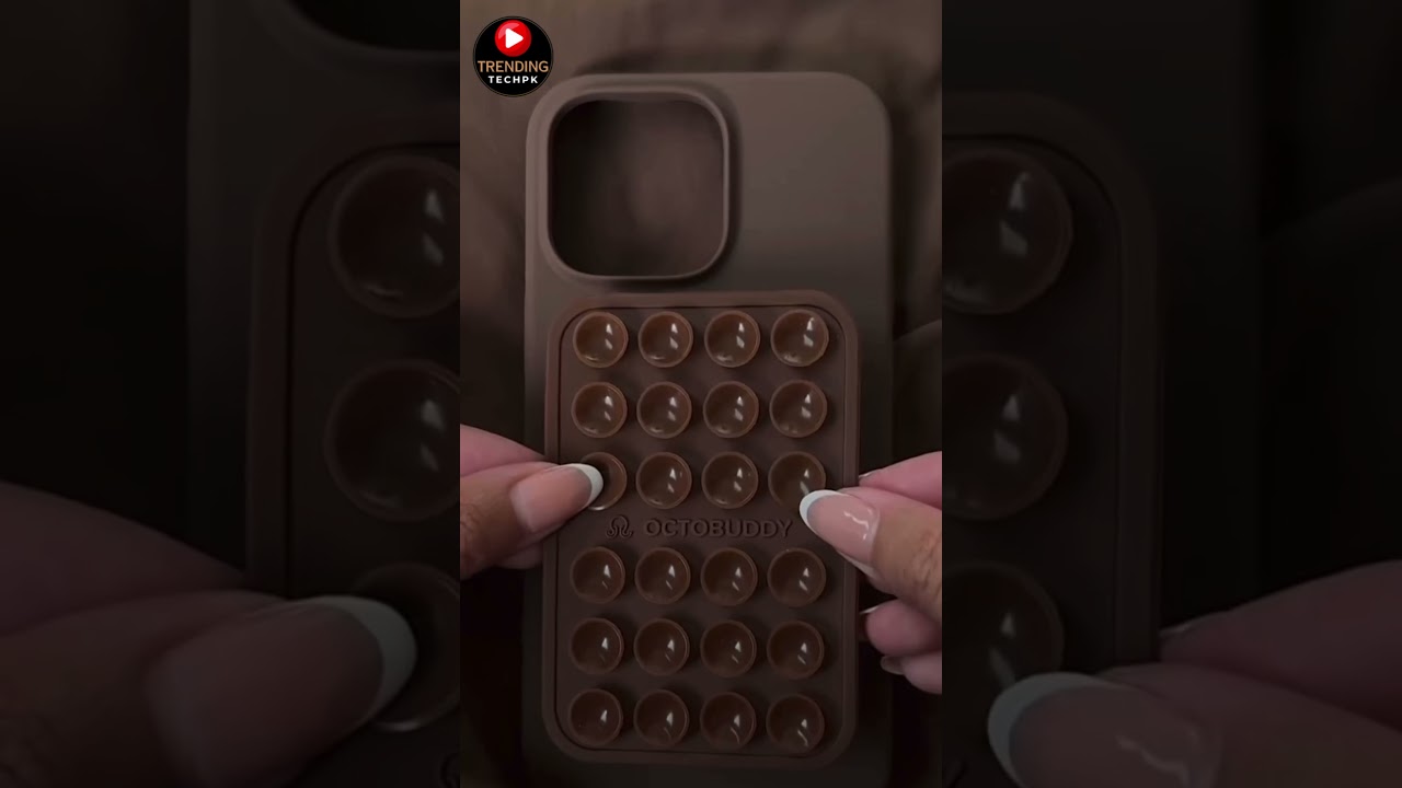 Installing Silicone Suction Pad on My iPhone Case | Secure Grip & No Residue
