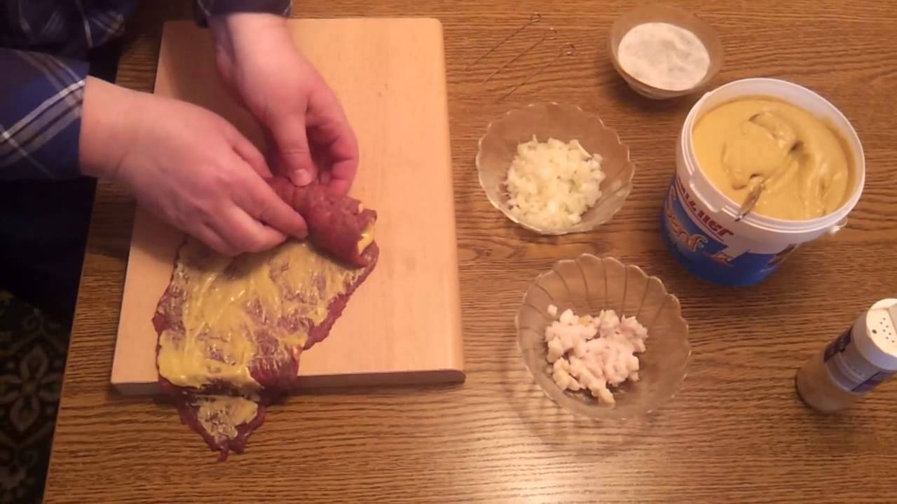 Rouladenfüllung - Füllung für Rouladen selbst machen