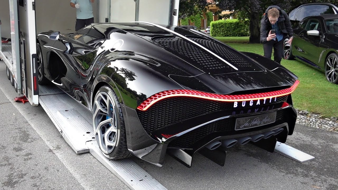 €16.7m BUGATTI LA VOITURE NOIRE Being Loaded Onto A Trailer & Moving @ Villa d'Este 2019