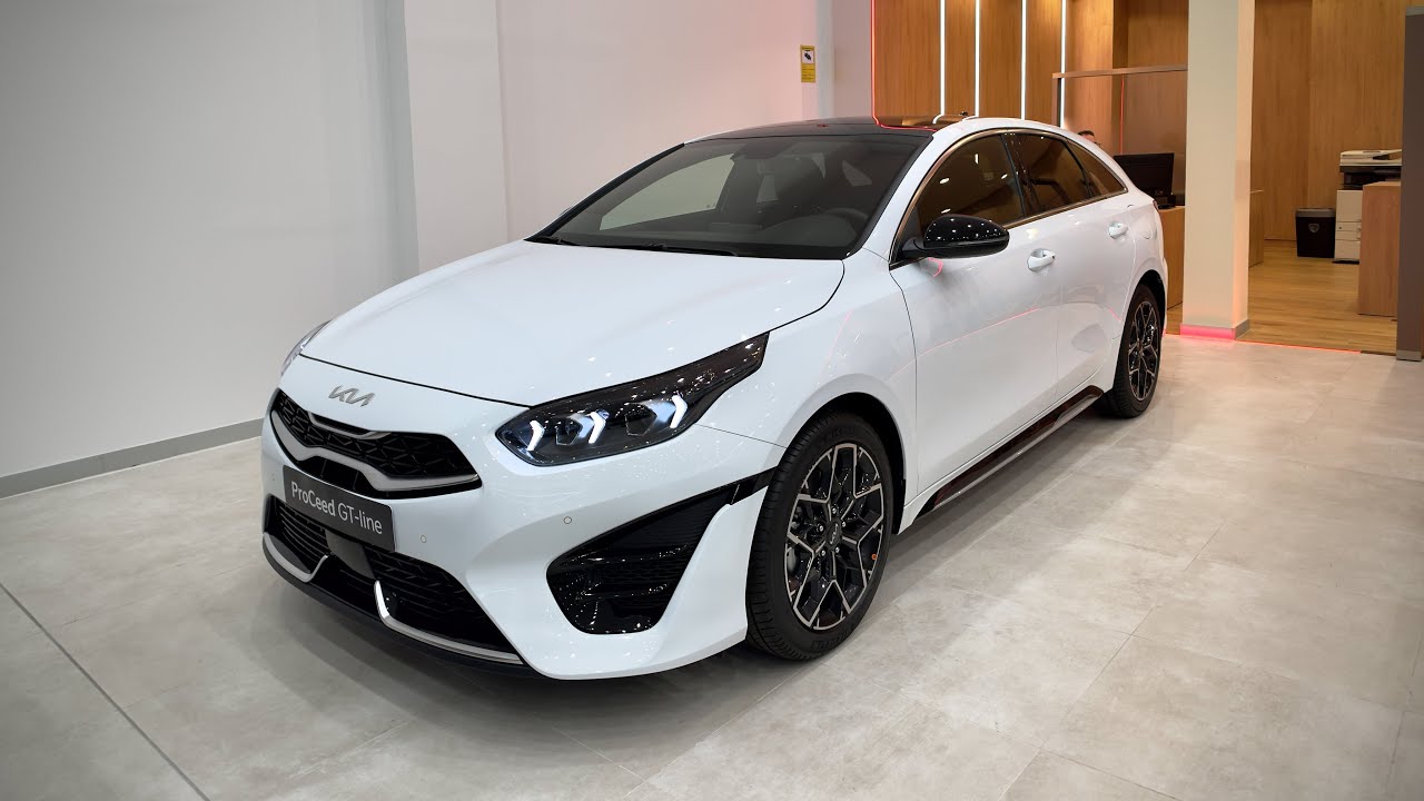 2025 Kia ProCeed GT-line - Interior and Exterior