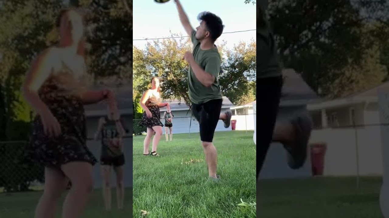 Catch football with one hand ￼