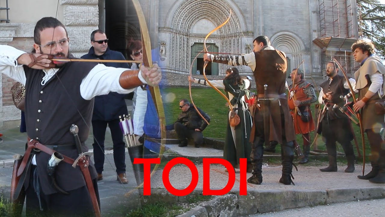 BANDERENTIUM - Todi 2015 - La gara degli Arcieri Storici Romani