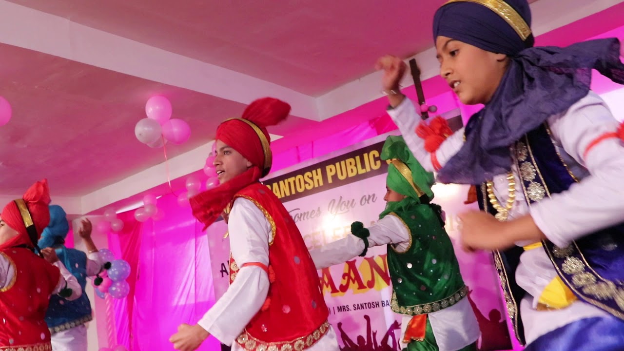 Bhangra On Rangla Punjab