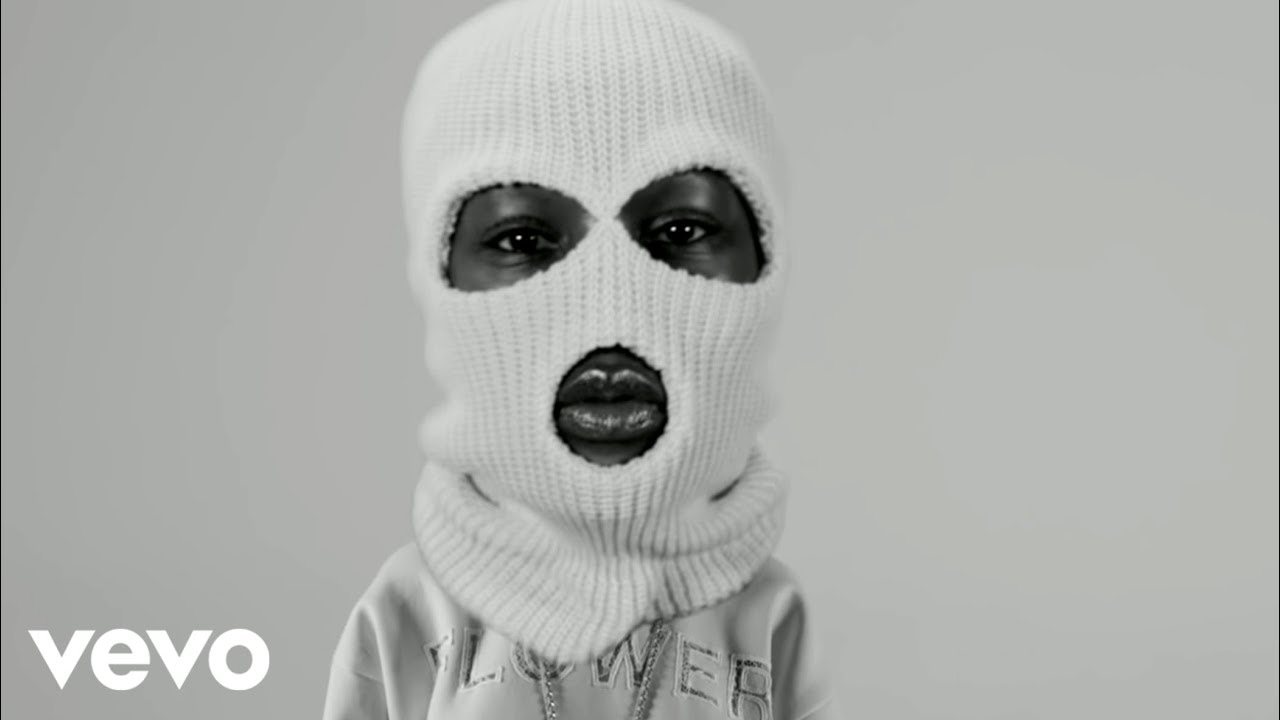 Leikeli47 - Money (Official Video)