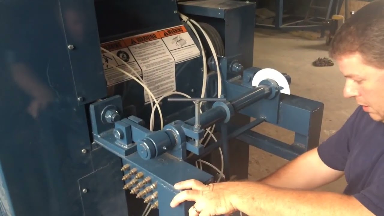 Roll Gap Adjustment, HC Davis Sons roller mill