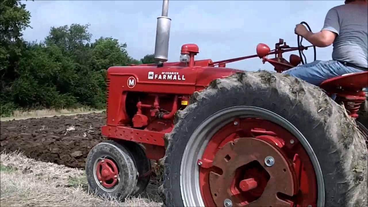 International Tractors Moldboard Ploughing