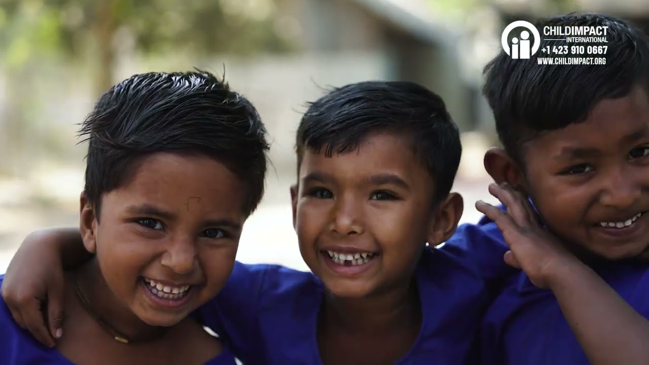 Changing Lives in Bangladesh: A Journey Through a Village with Tom