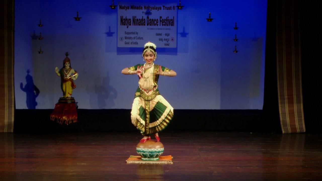 Perani Nrityam (dance on the clay pot)  performed by Sricharitha Chethan