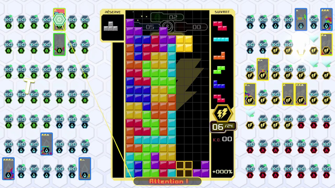 [Tetris 99] i will not go down easily (1 vs 4, 0% vs 100% + 100% + 25% + 75%, 742 lines cleared)