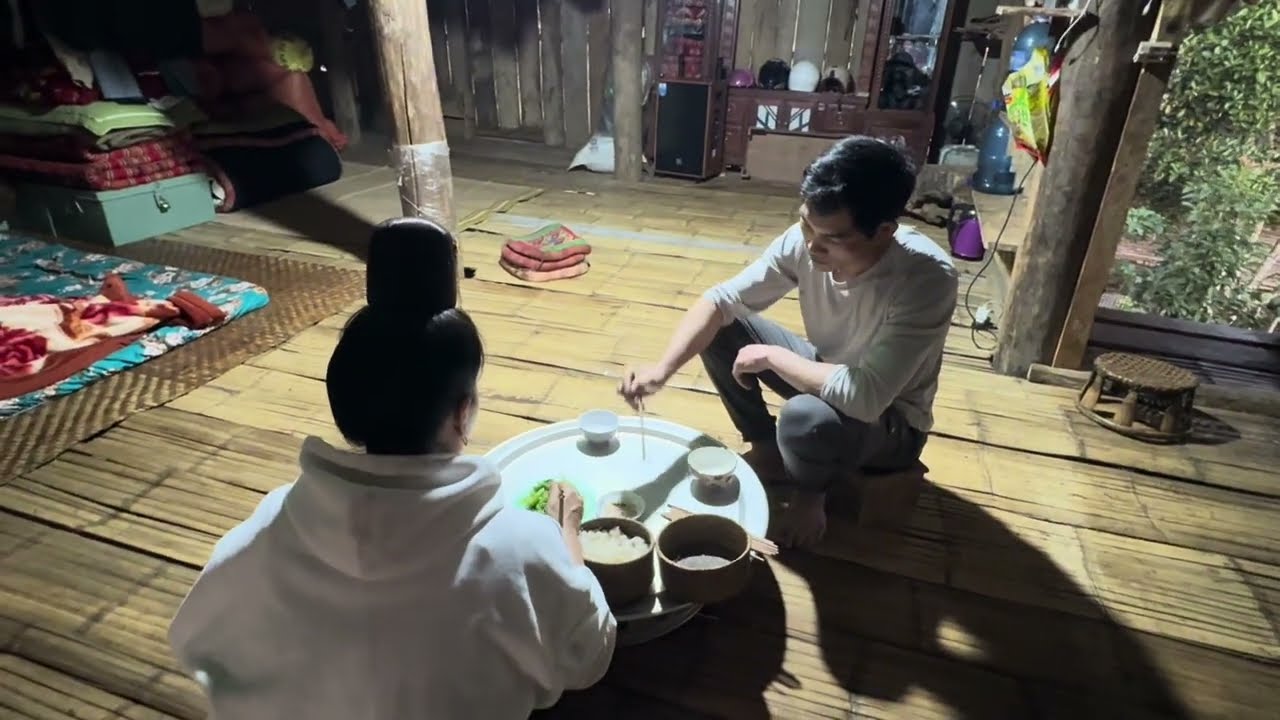 Phim quam tay,cuôn phay cắp nặm tà,nọng à cánh pì paự (tập ba)