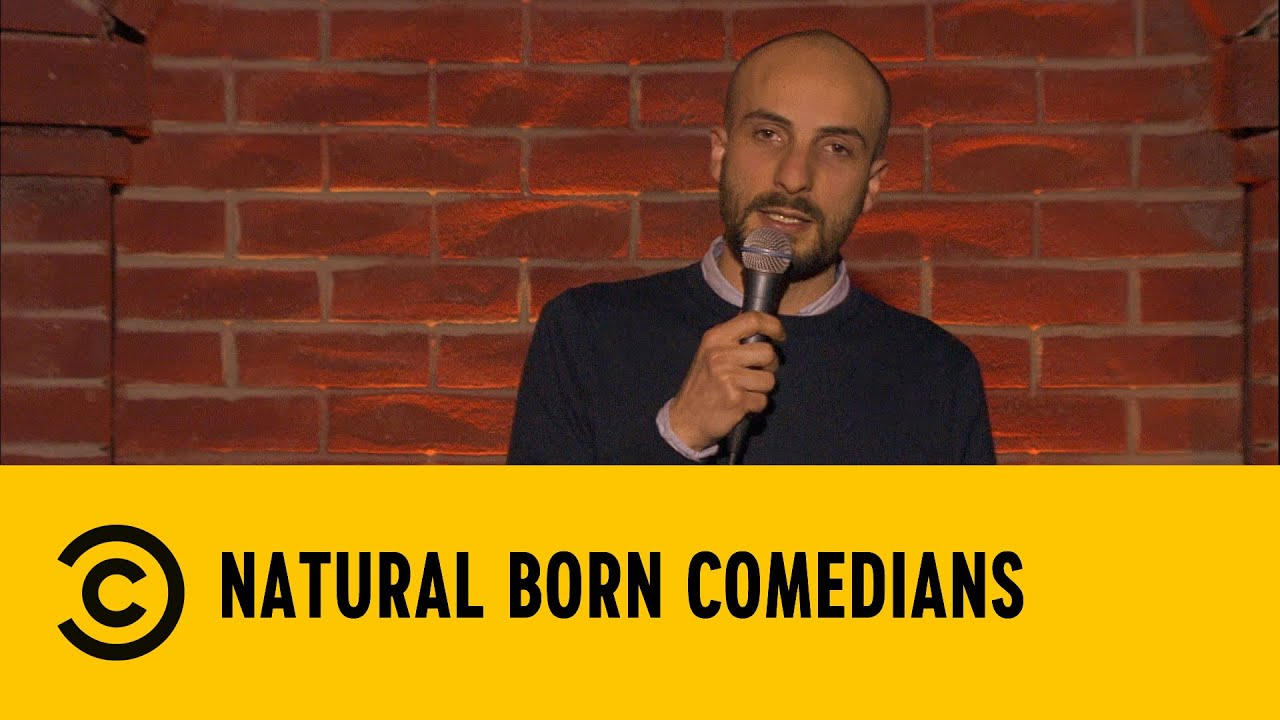Stand Up Comedy: Cosa fare dopo la laurea - Daniele Tinti - NBC - Comedy Central