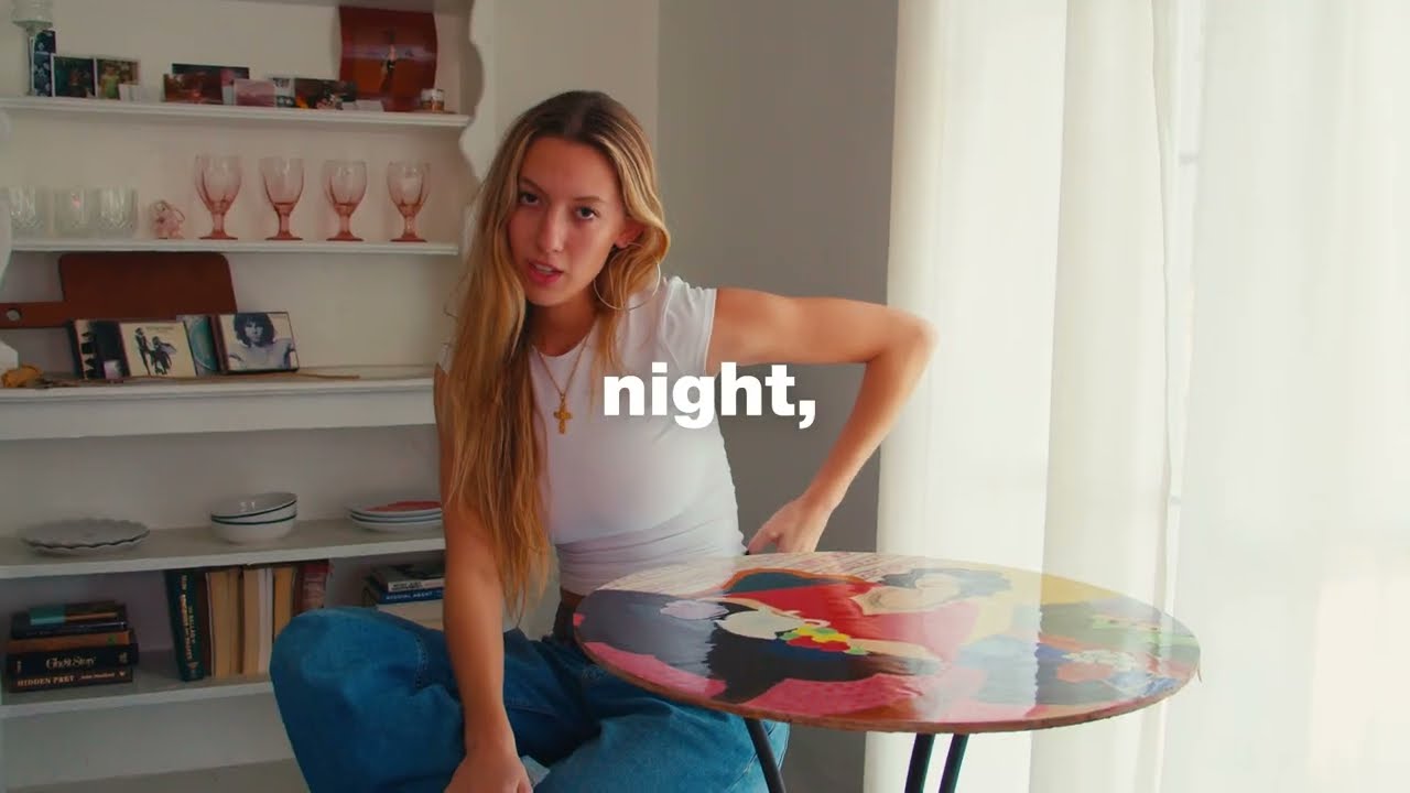 Carlyle - Nudes (Official Visualizer)