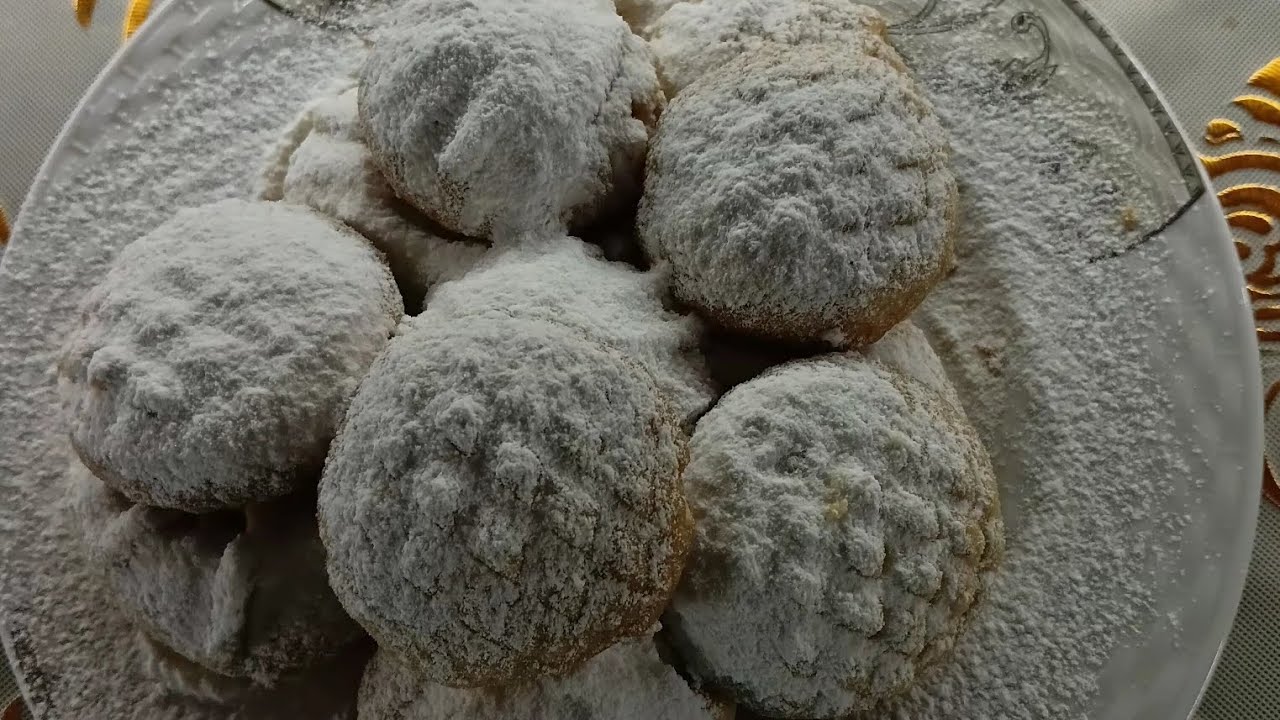 كحك العيد الدايب دوب تووووحفه #اعمليها بايدك يا ست الكل👍😋😋😋😋❤️❤️❤️#عيد سعيد 😊 