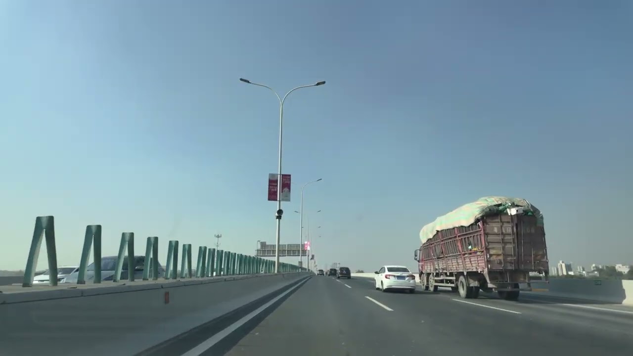 Driving on the Guangzhou Ring Expressway – China’s Wealthiest Provincial Capital | HDR 8K 120 FPS