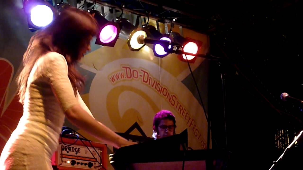 Le Butcherettes at Do Division Fest 2012 4-4
