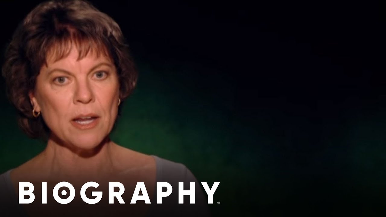 Celebrity Ghost Stories: Erin Moran - Haunted Mineshaft | Biography