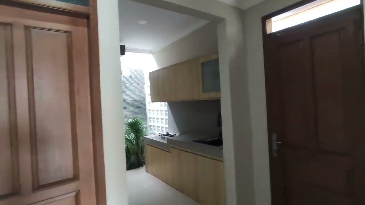Rumah modern 2 lantai Mezanine 3kt 2km di Bandung Timur harga 800jtan bisa KPR tlp 08112177671