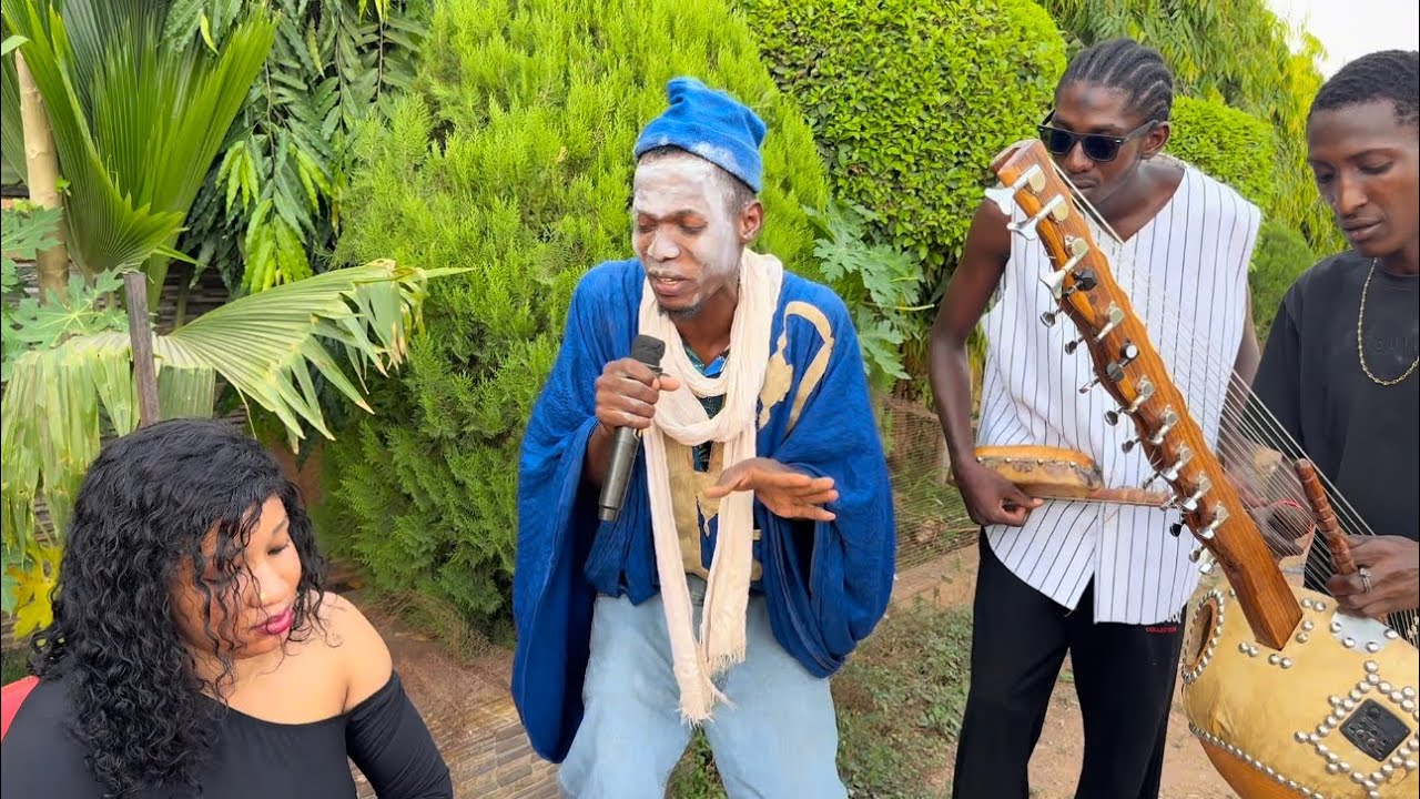 Amadi chante pour batima